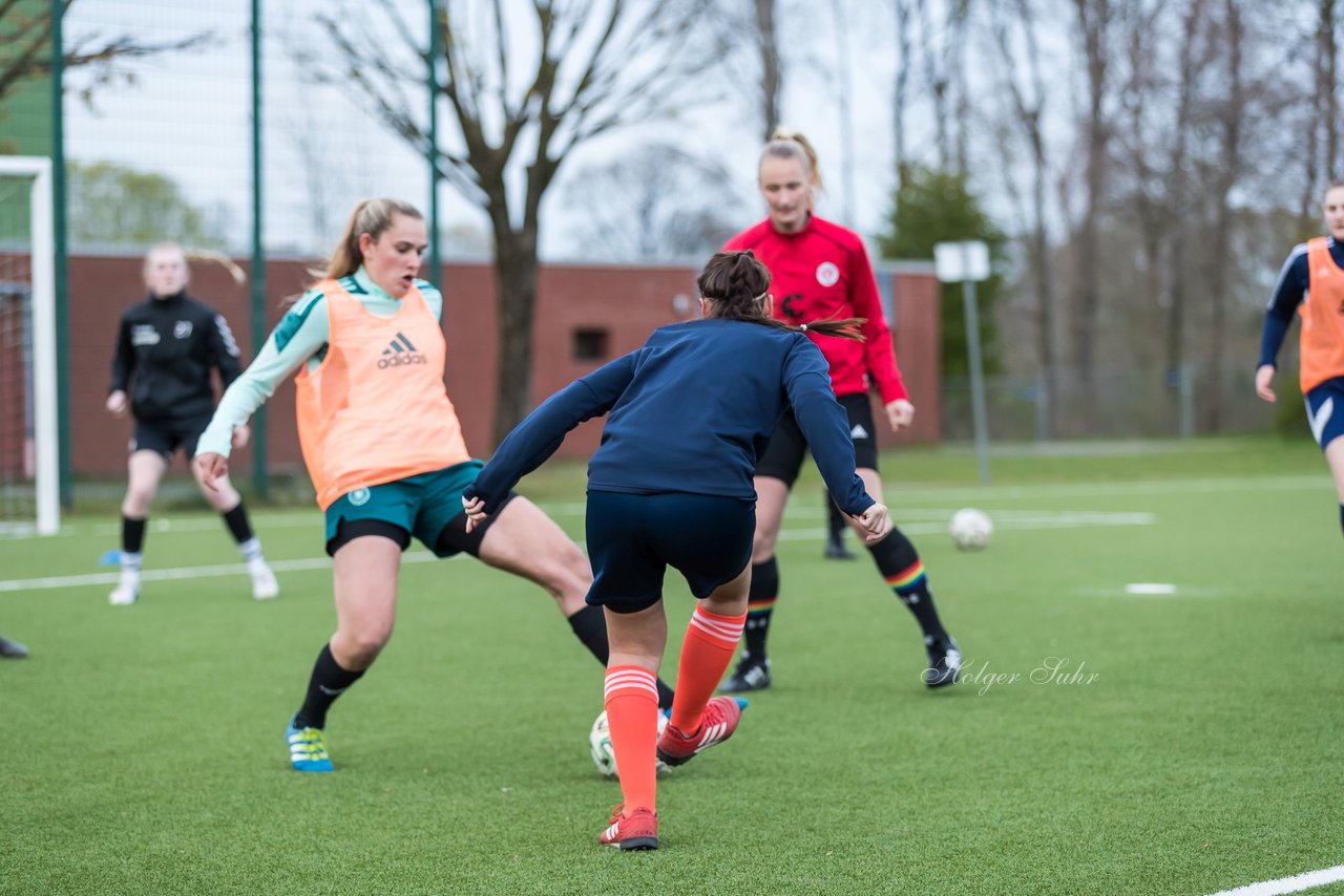 Bild 207 - Co-Trainerin der Frauen Nationalmannschaft Britta Carlson in Wahlstedt